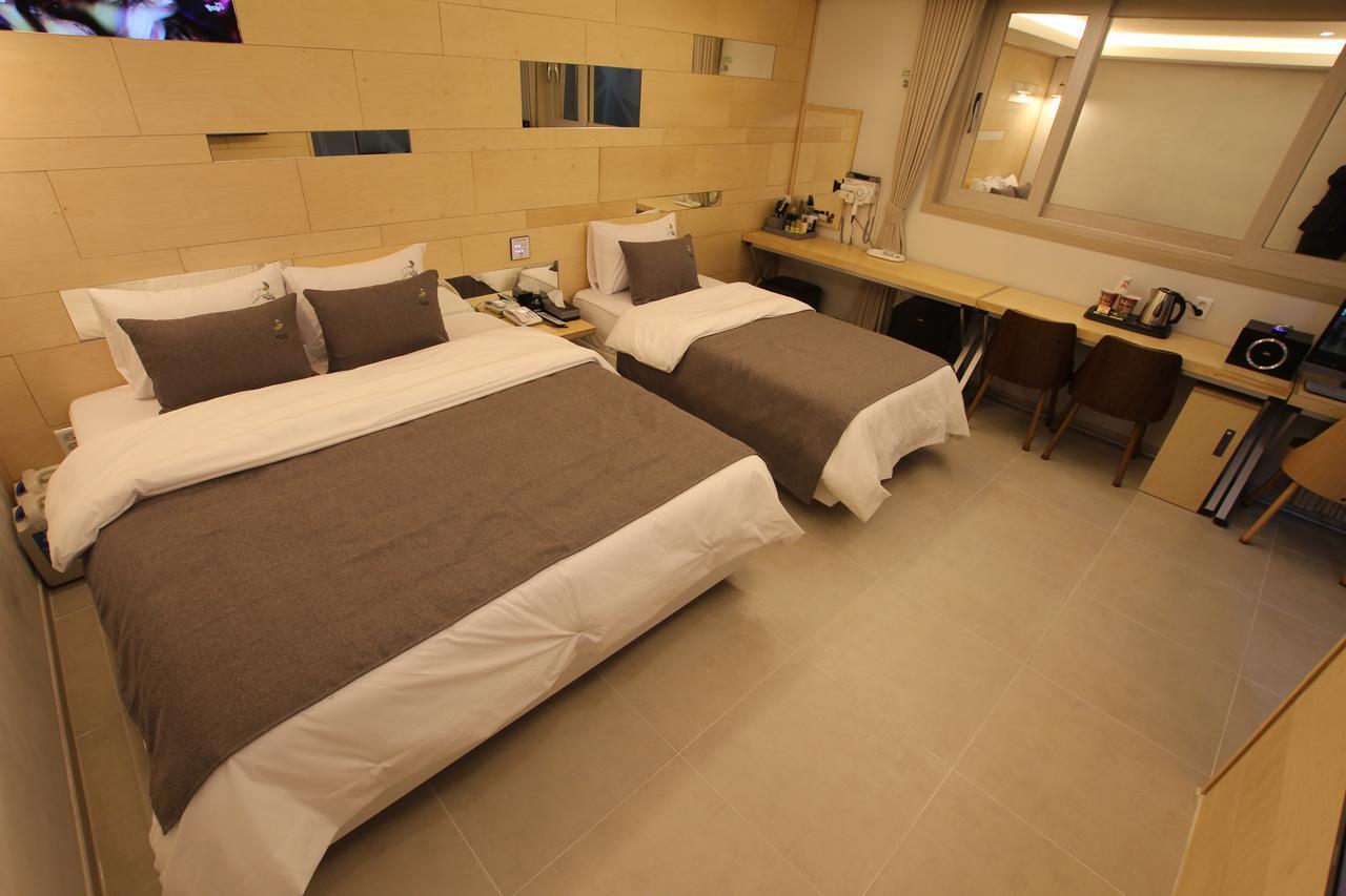 Jade Hotel 蔚山 外观 照片